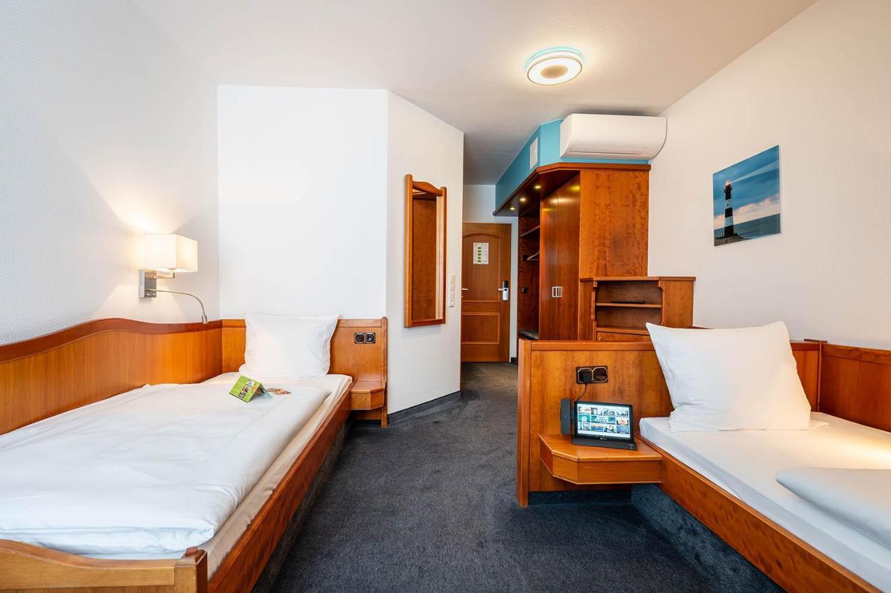 Hotel Frechener Hof Экстерьер фото