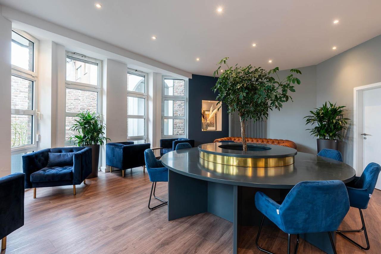 Hotel Frechener Hof Экстерьер фото