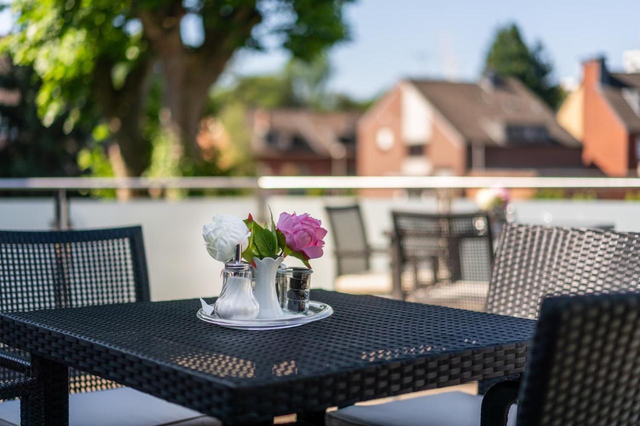 Hotel Frechener Hof Экстерьер фото