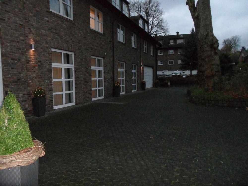 Hotel Frechener Hof Экстерьер фото